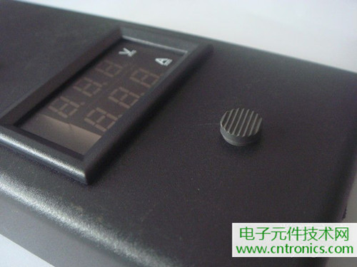 DIY:簡單自制可調移動電源