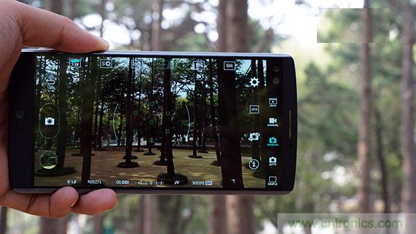 業(yè)界良心 LG V10 評測:剛毅、冷峻，不失人性化