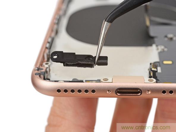 iPhone 8首拆：無線充電版本的iPhone 7？