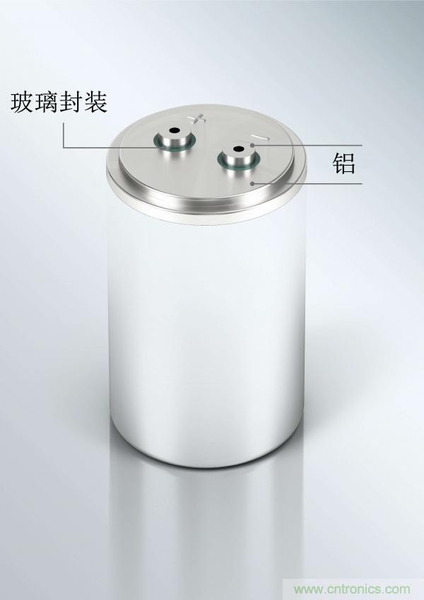 世界首創玻璃鋁密封端子，可大幅提升電容性能