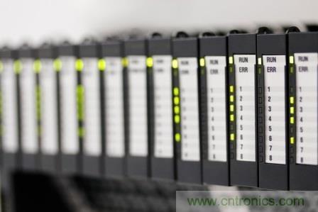 減法的力量：提升工業(yè)應(yīng)用中的隔離式、分離軌功率設(shè)計